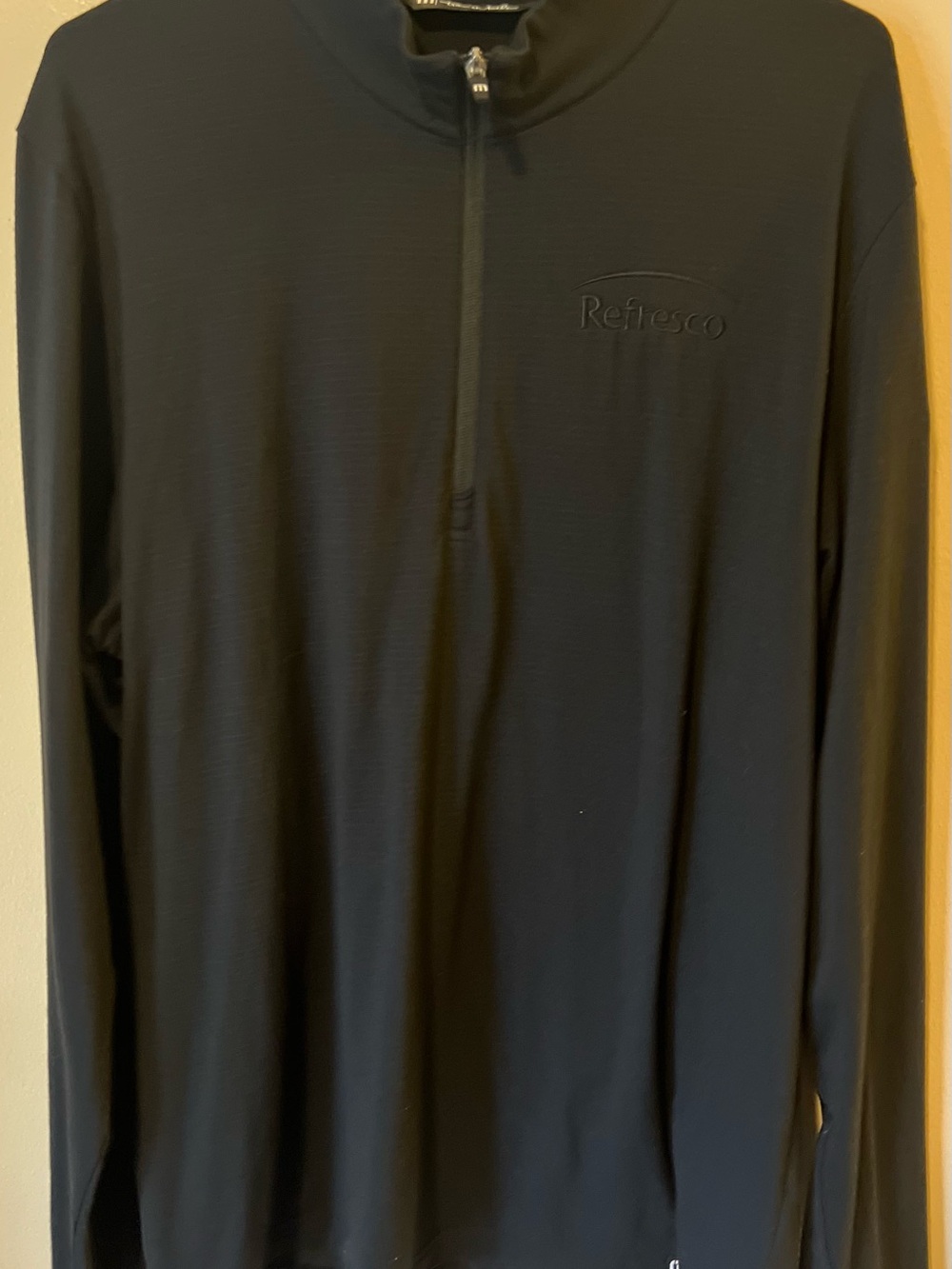 Travis Matthew lightweight black Men’s quarter zip XL NWOT